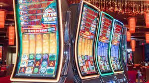 ဘောလုံး In-Play betting မိုဘိုင်းမှကစားနည်း